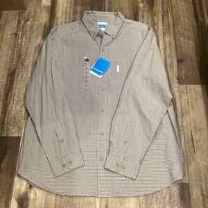Columbia men’s long sleeve shirt. Size XL